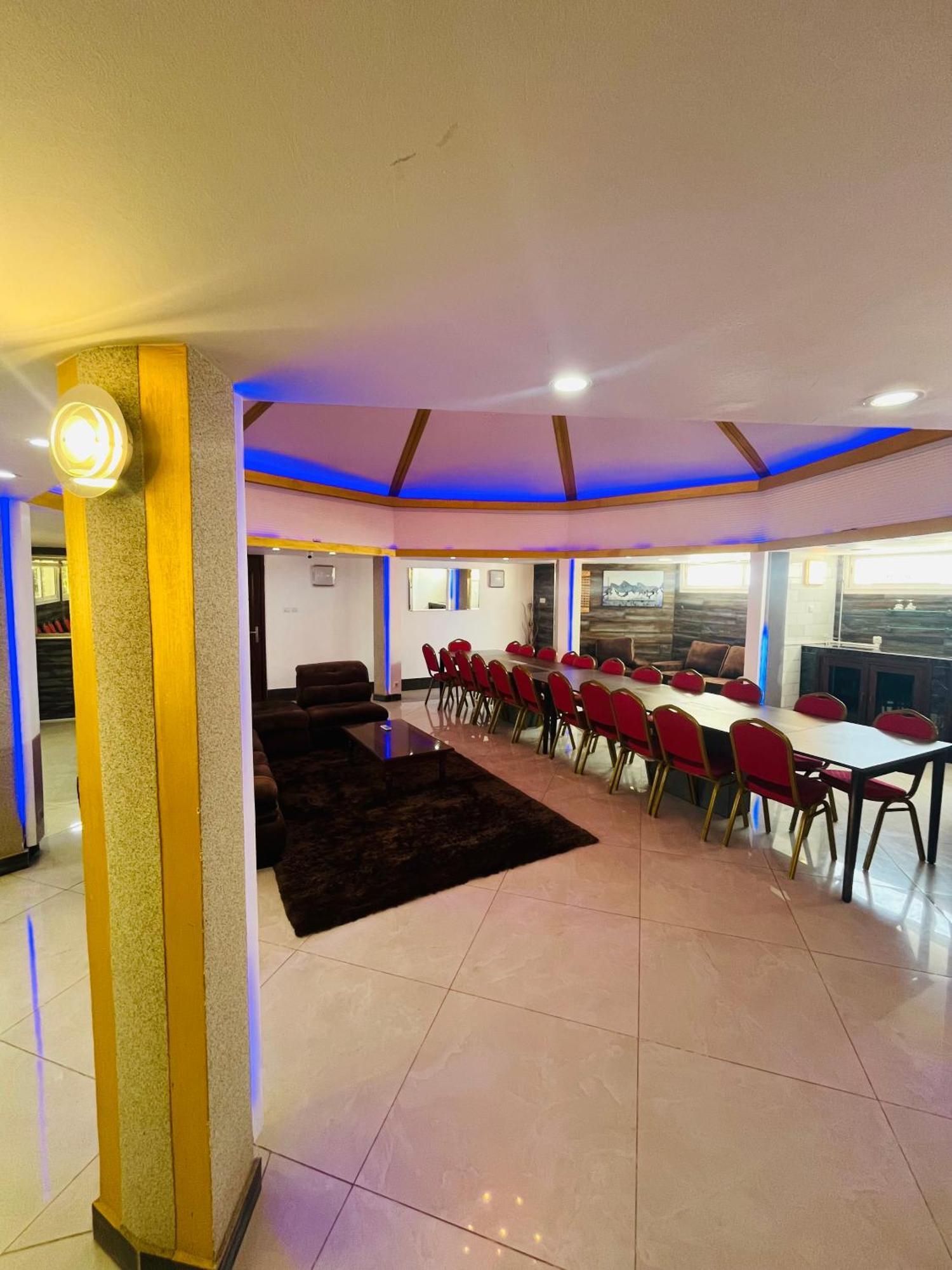 Hotel Darou Khoudoss Dakar Exterior foto