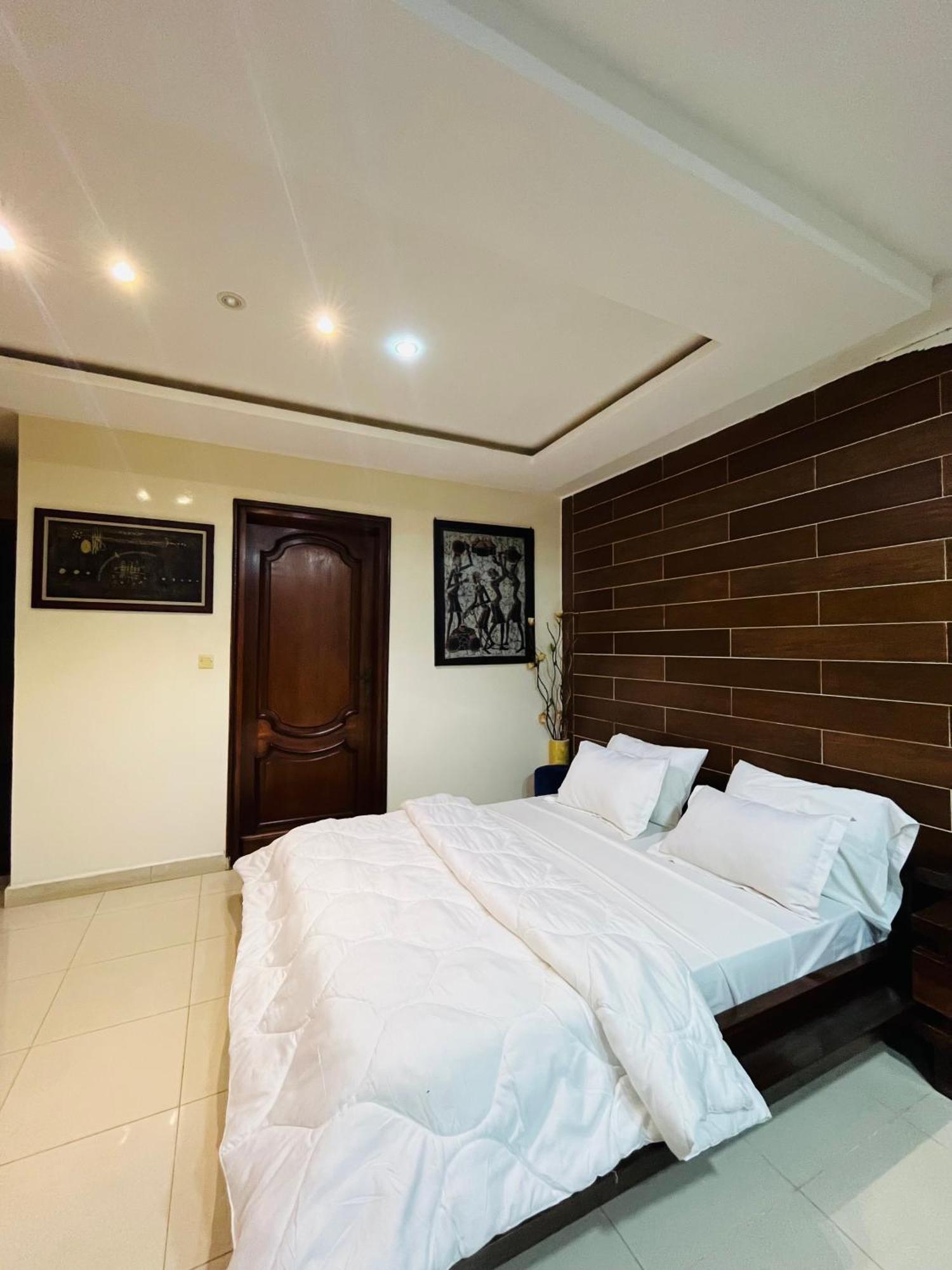 Hotel Darou Khoudoss Dakar Exterior foto