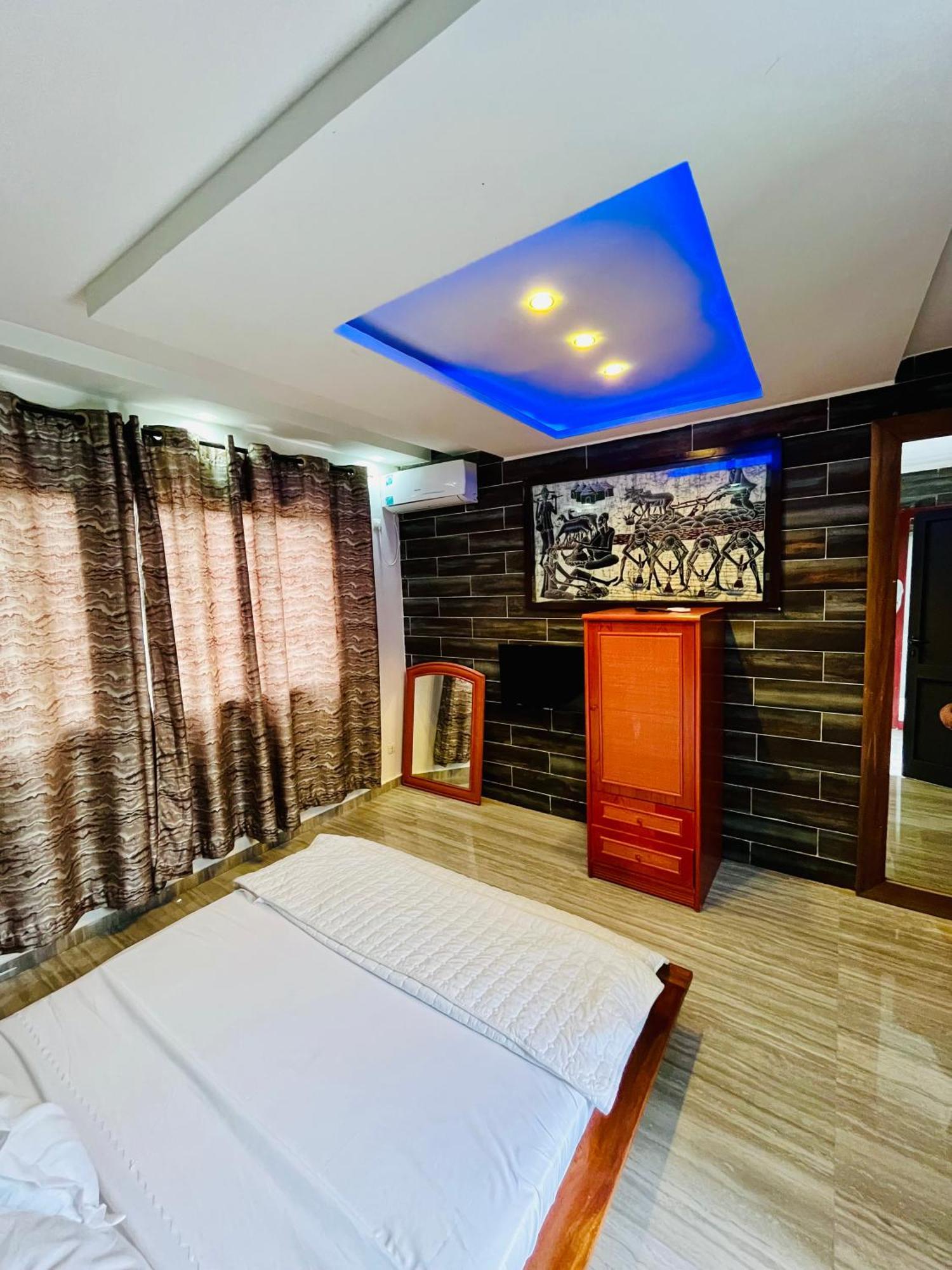 Hotel Darou Khoudoss Dakar Cameră foto