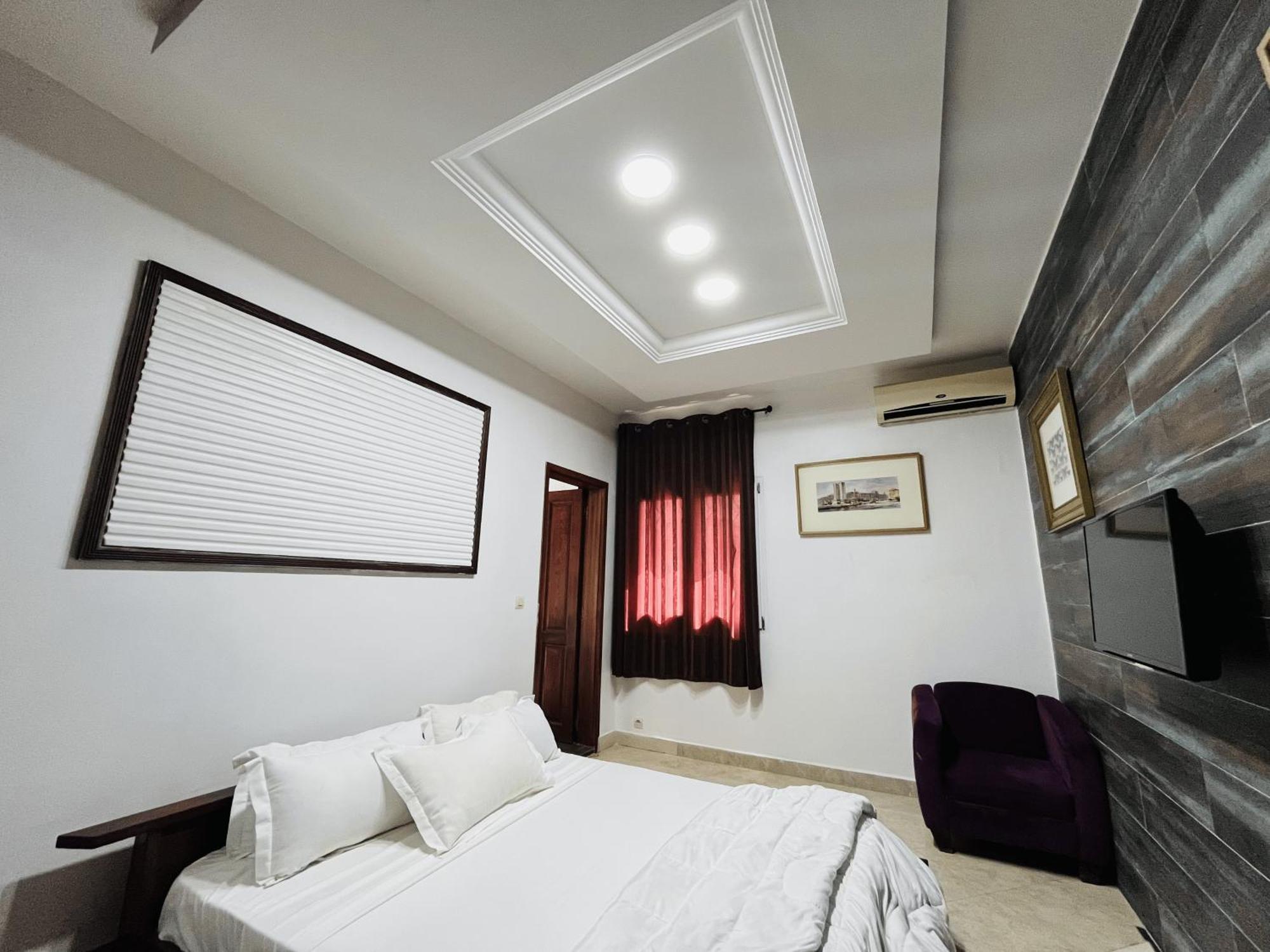 Hotel Darou Khoudoss Dakar Exterior foto