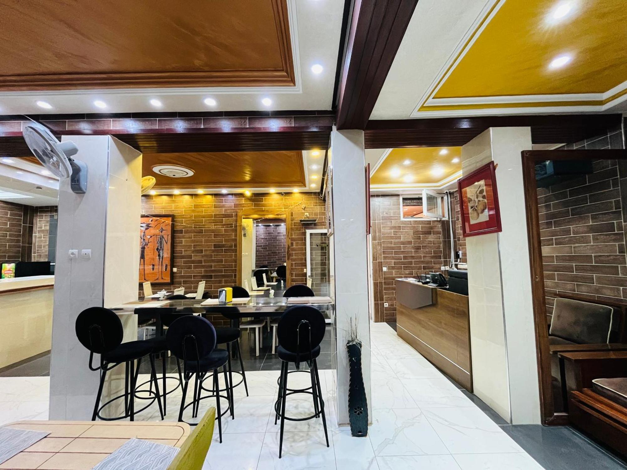 Hotel Darou Khoudoss Dakar Exterior foto